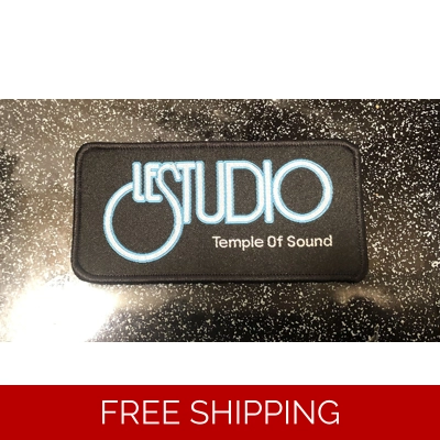 Le Studio Patches W & B B Rim Front Logo TOS